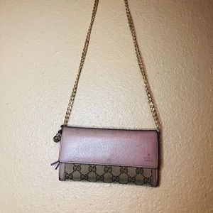 Gucci Pink Wallet SOLD!!